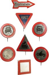 3rd Reich Winterhilfswerk badges series of road signs