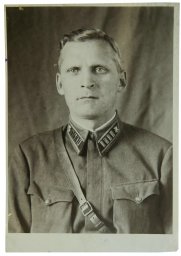 Colonel in the Chemical Service, wearing a uniform with M 1940 insignia