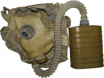 Soviet gas mask BN T5 with mask mod 08