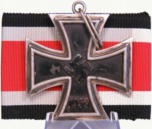 Knight's Cross of the Iron Cross, 1939, Steinhauer und Lück. Micro 800