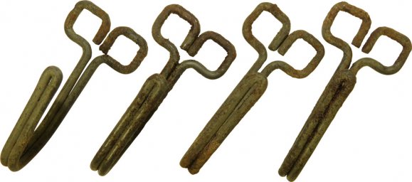 German tunic belt support hooks