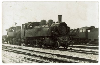 Photo of the damaged locomotives Baureihe 75 and 91.3