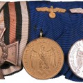 Wehrmacht Medal Bar. 4 and 12 y. Service medals and WW1 commemorative cross