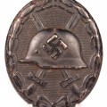 Steinhauer & Lück "4" Black Wound Badge