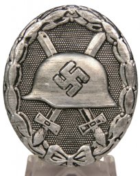 3rd Grade Wound Badge (E.S.P) Eugen Schmidthausser