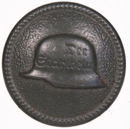 Der Stahlhelm uniform button