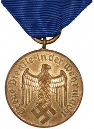 Medal 4 Jahre treue Dienste in der Wehrmacht. Magnetic