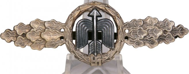 Frontflugspange für Jäger in Silber. Luftwaffe fighter pilot's clasp