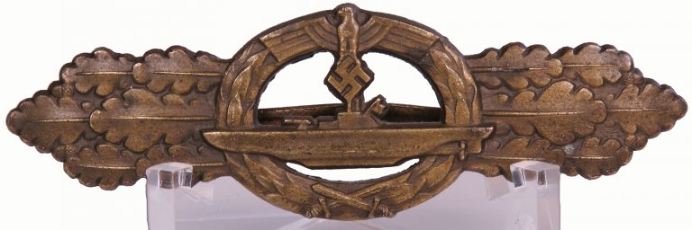 Kriegsmarine U-Boat Clasp in Bronze By Schwerin Berlin