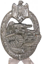 Panzerkampfabzeichen in Silber. Glanzverzinkt. R.K. Rudolf Karneth