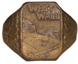 Commemorative Ring with the Inscription Westwall