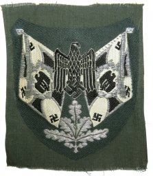 Infantry Standard/ Flag Bearer’s Be Vo sleeve patch