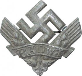 RADwJ War Helper's Badge (Kriegshilfsabzeichen)