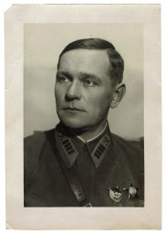 Large size portrait photo of Major General Sviridov