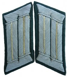 Wehrmacht infantry officer's collar tabs